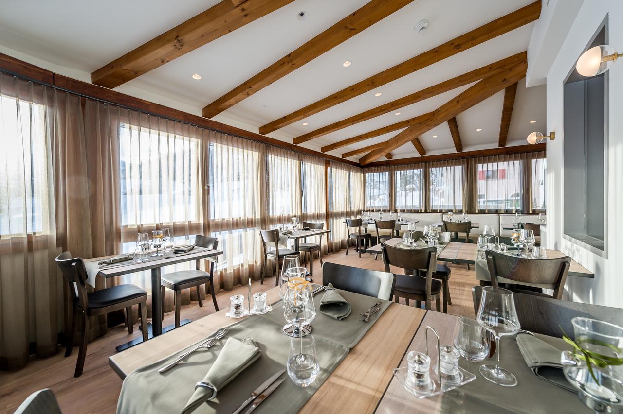 Hotel Restaurant La Siala ฟาเรลา ภายนอก รูปภาพ