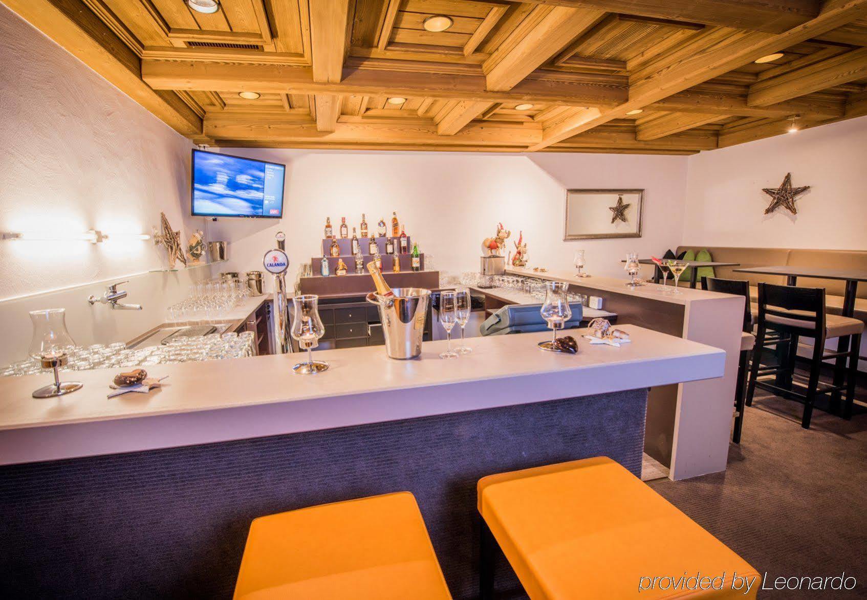 Hotel Restaurant La Siala ฟาเรลา ภายนอก รูปภาพ